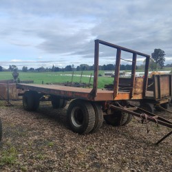 Carro de camion 6 mt. doble rueda sin marca