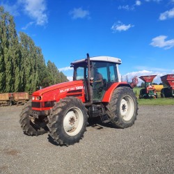Tractor 4x4 con cabina marca Same modelo Silver 130